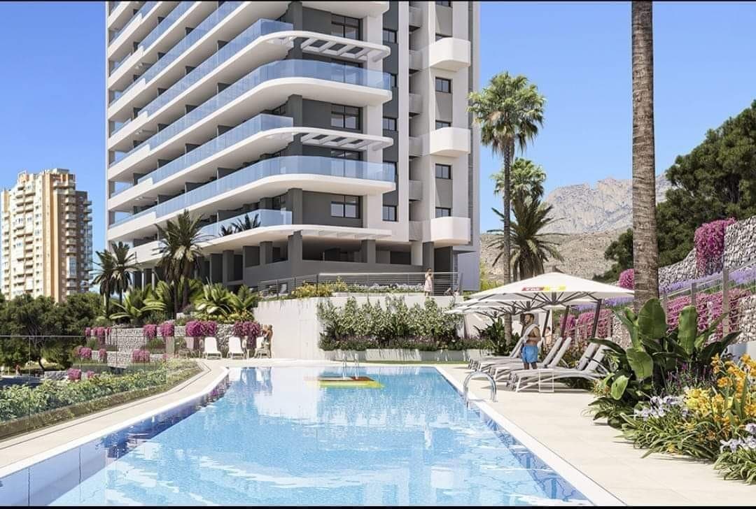Luxus Penthouse kiváló helyen, a Poniente strand közelében!