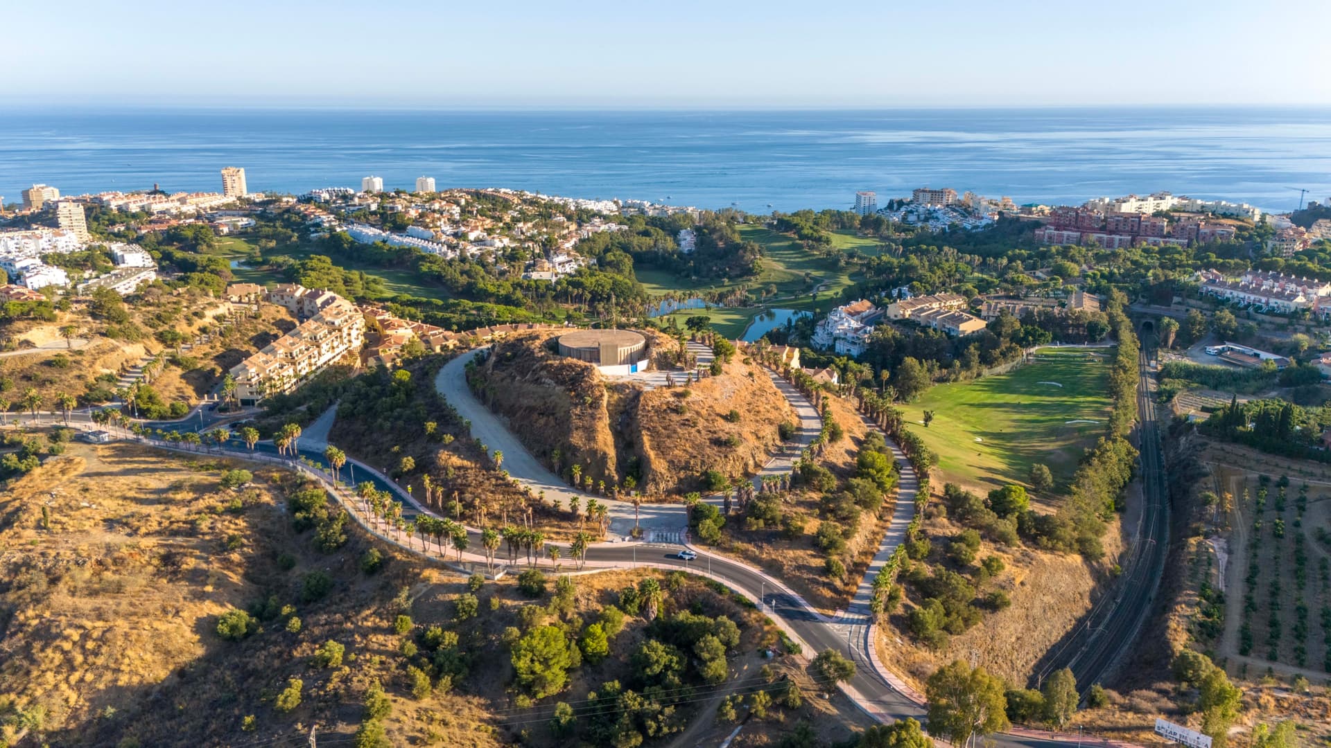 Exkluzív lakókomplexum hagyományos andalúz bájjal átitatva Torrequebradában!